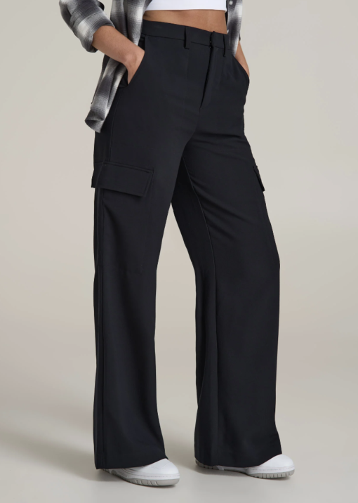 American Tall: Cargo Wide Leg Dress Pant Women's in Black (Tall Women 5'9 - 6'6) - Image 4