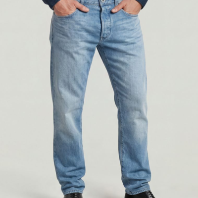 Morry FWD Regular Tapered Jeans in Faded Rhine Blue