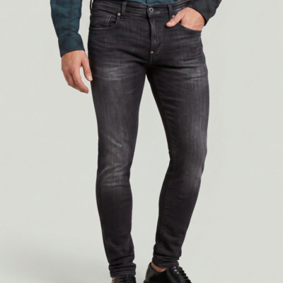 Revend Skinny Jeans in Medium Aged Faded