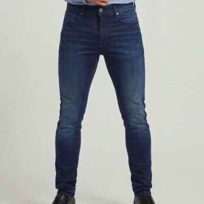 Revend Skinny Jeans in Dark Aged